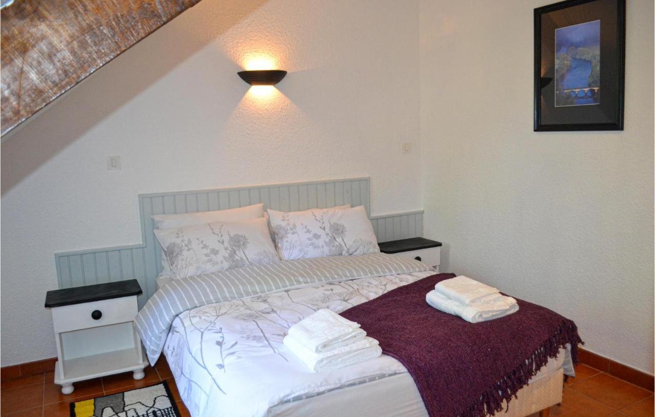 1 Bedroom Cozy Apartment In Vitrac Vitrac  Esterno foto