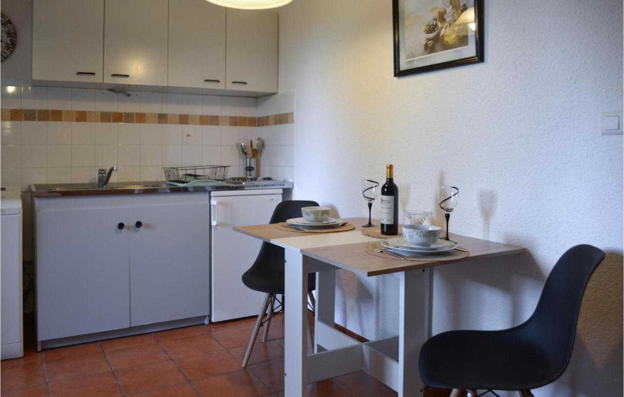 1 Bedroom Cozy Apartment In Vitrac Vitrac  Esterno foto